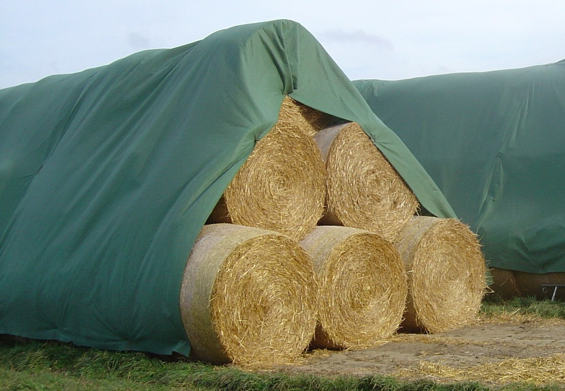 Lieferung frei Haus 8 Rollen Strohschutzvlies 9,8 x 12,5m; TOP Preis